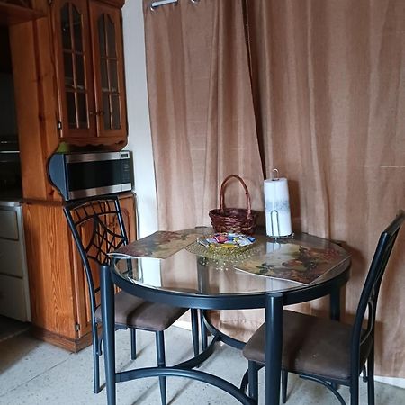 Appartamento Chelsea Manor Kingston Esterno foto